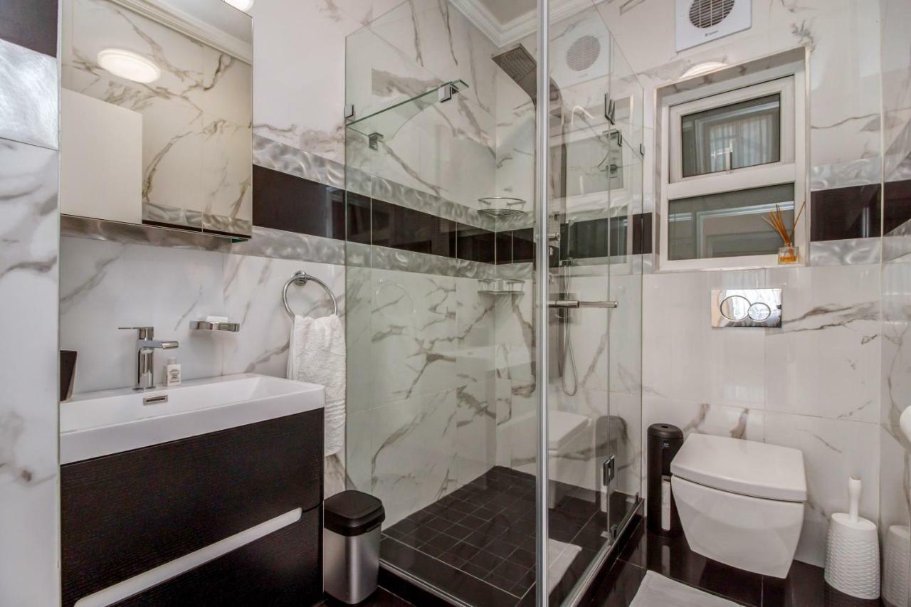Upmarket Sandton Apartment Johannesburg Buitenkant foto